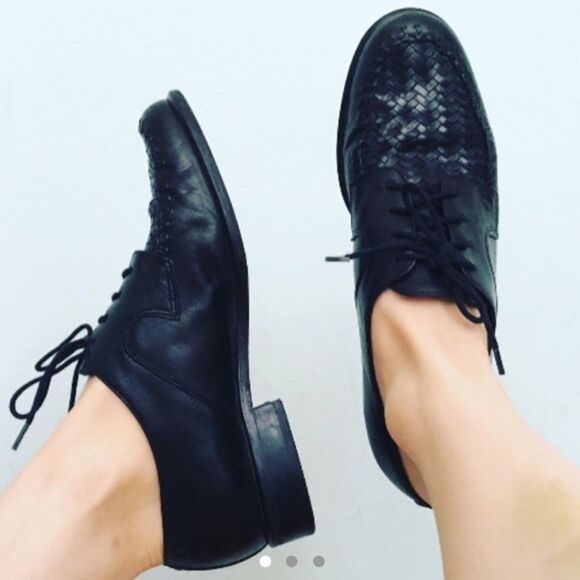 Vintage 90s Black Woven Leather Oxford Shoes 6.5 Womens